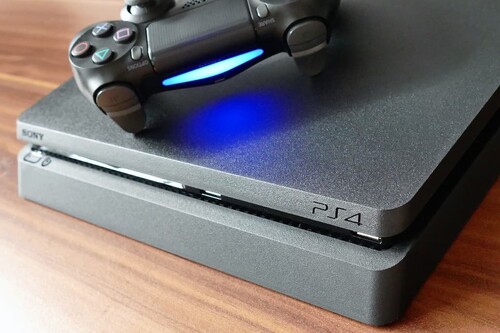 Переваги купівлі ігрової консолі PlayStation 4